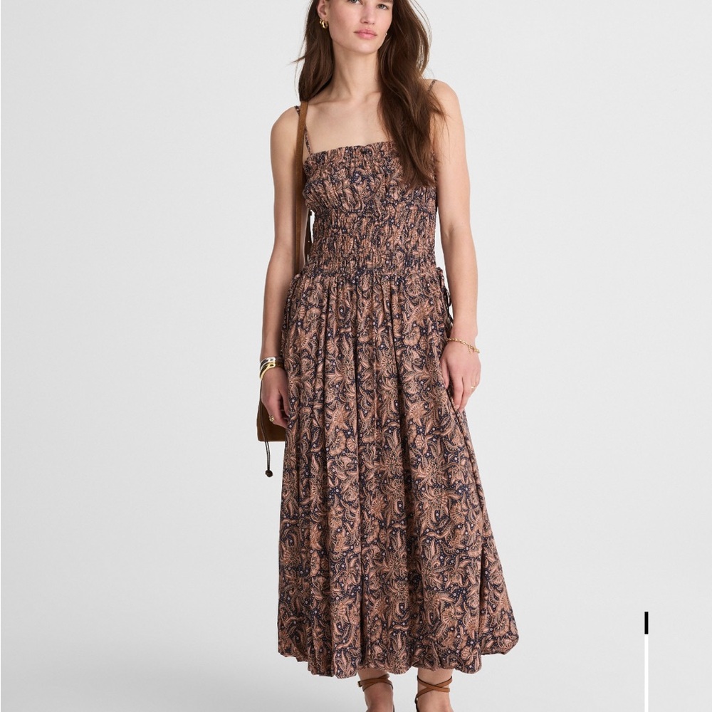 Madewell Smocked Hem Bubble Midi Dress in Paisley